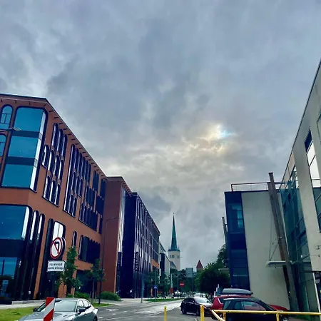 Harbour Near Old Town Lägenhet