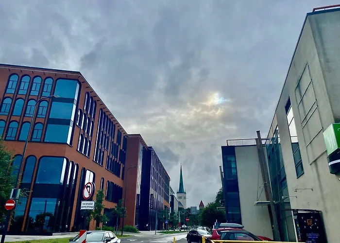Harbour Near Old Town Lägenhet